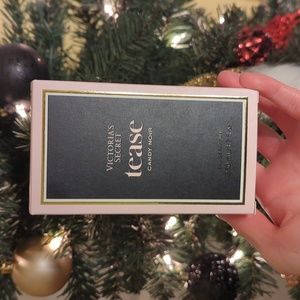 Victoria's Secret tease candy noir